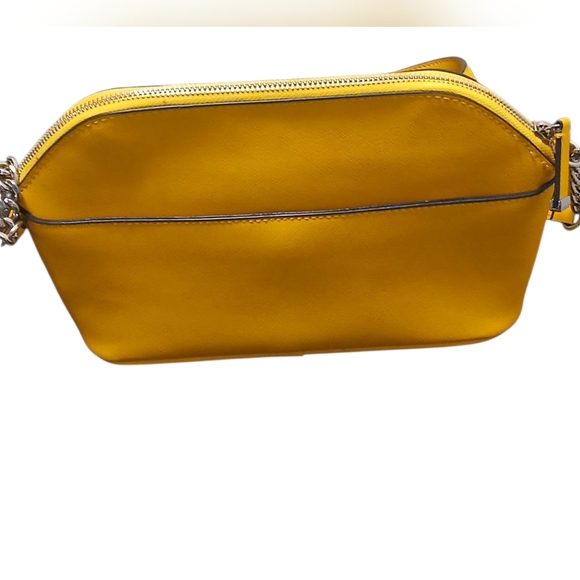 Calvin Klein - NWOT, Yellow Crossbody Bag, Adjustable Strap, Zippered Closure, - Picture 2 of 12